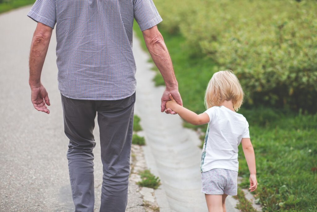 children are influenced by their parents' cheating