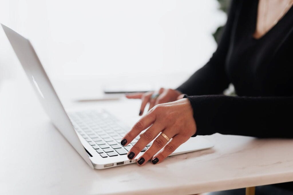 how to manage your digital footprint