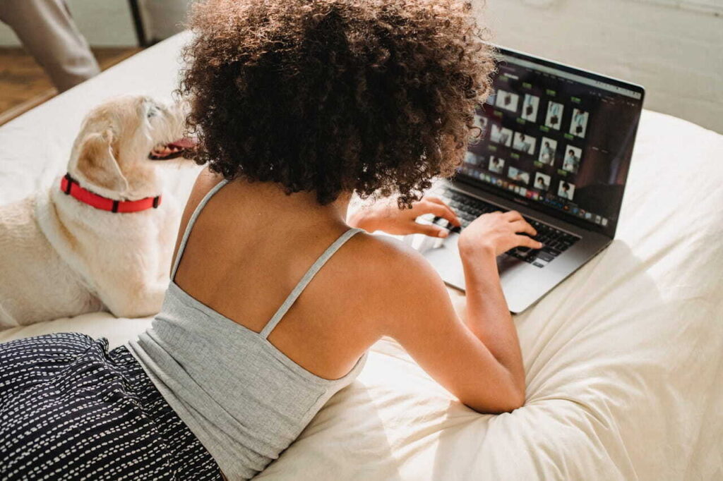 how to make friends online