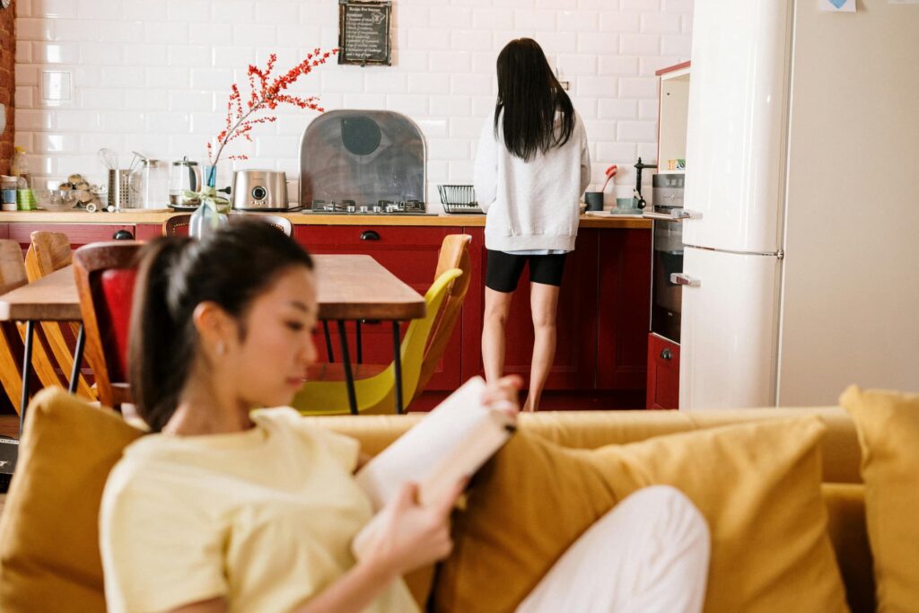 get to know your roommate better before moving in together