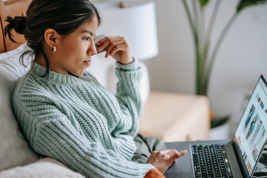 reverse image search for social media