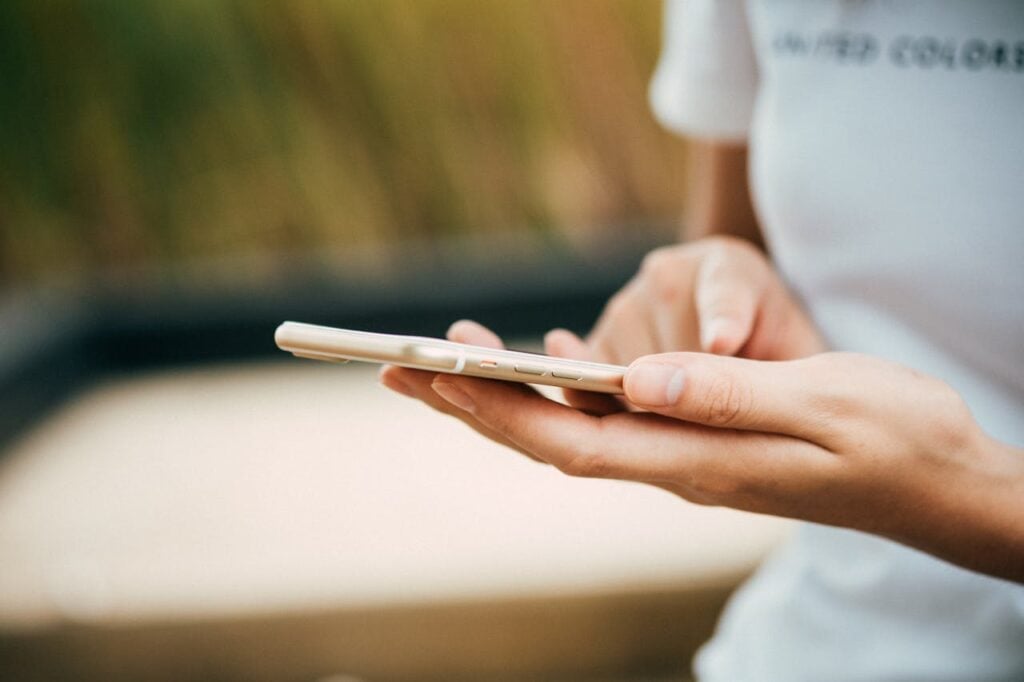 find phone with phone number